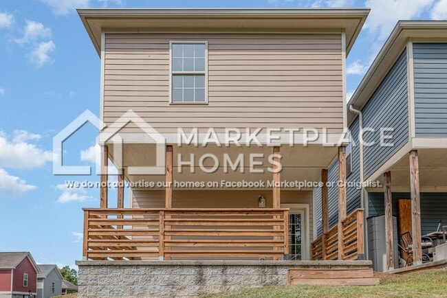 Building Photo - 151 Laurel Way