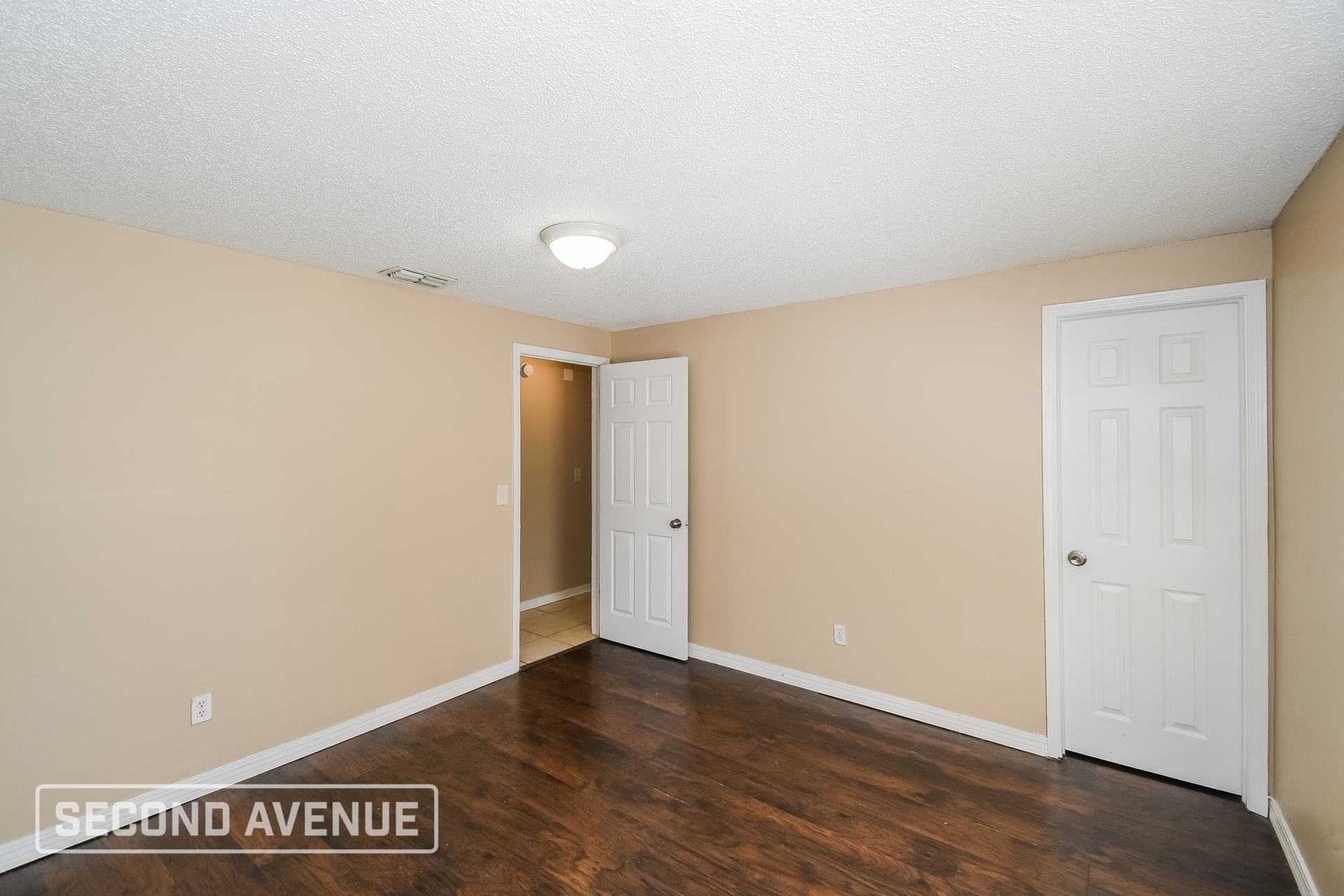 Building Photo - 10966 Whitly Ct