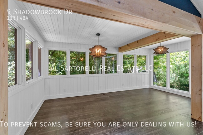 Building Photo - 9 Shadowbrook Dr