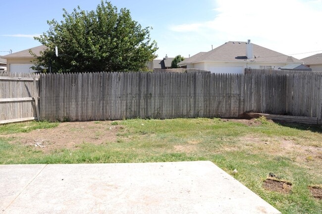 Building Photo - 6203 S Leigh St