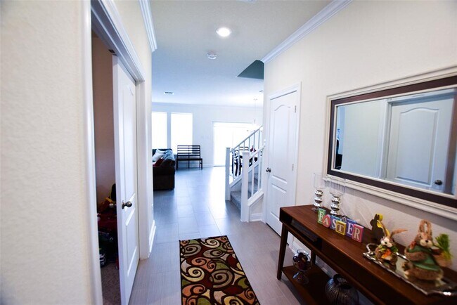 Building Photo - 1216 Backcountry Dr