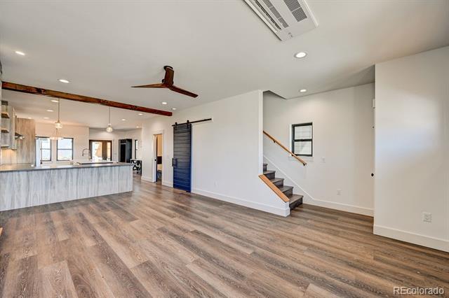Building Photo - 426 Pinon St