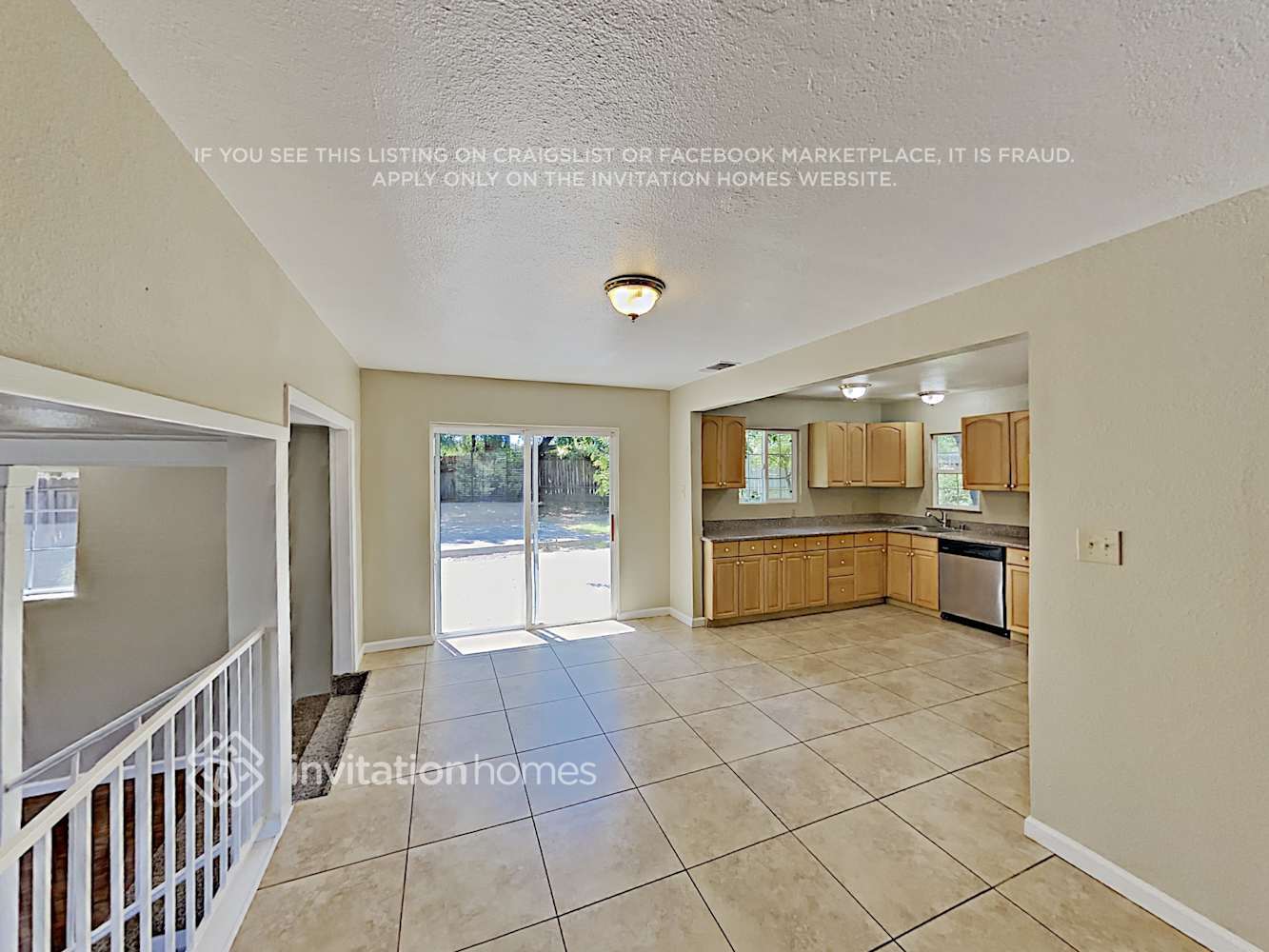 Building Photo - 4640 Plantation Dr