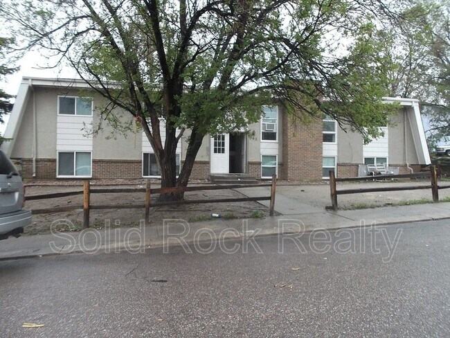 Building Photo - 345 Gahart Dr