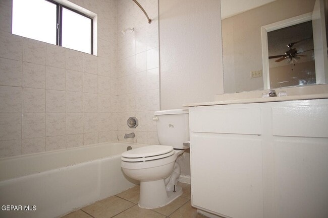 Building Photo - 1587 Bengal Dr
