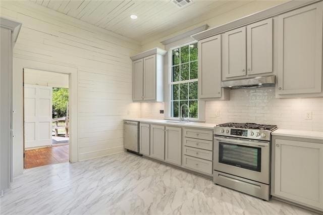 Building Photo - 821 W 26th Ave