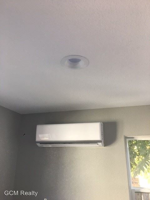 Building Photo - 2659 Garden Ave