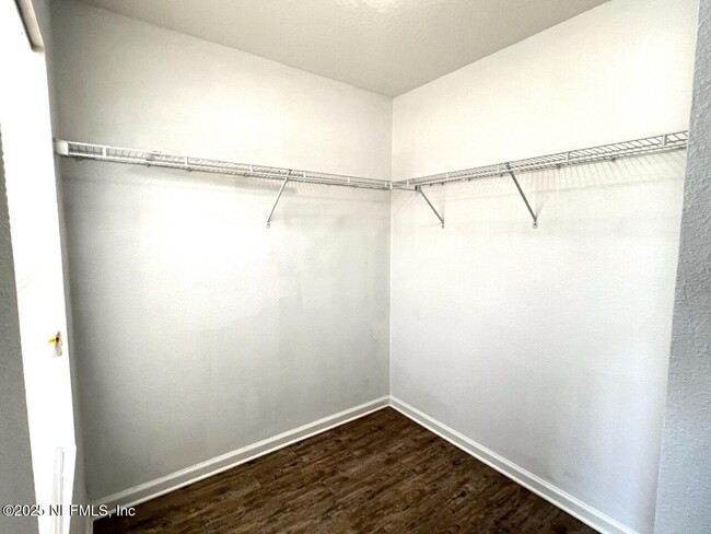 Building Photo - 8314 Thor St