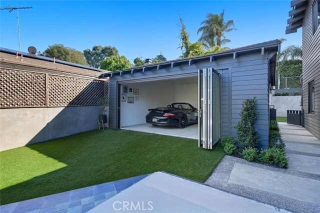 Building Photo - 1012 10th St