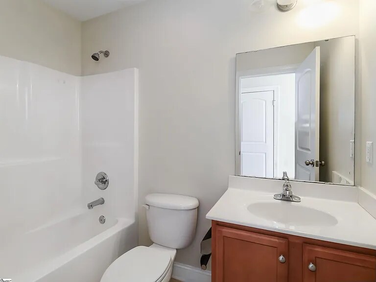 Third Full Bathroom - 116 Ashgrove Ln