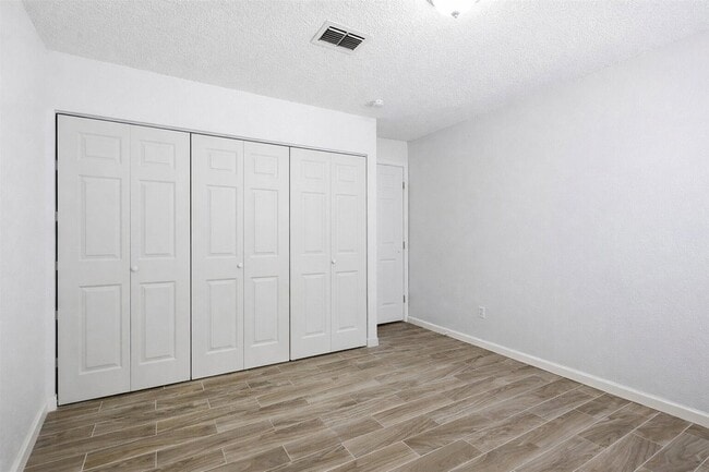 Building Photo - 7131 Westbranch Dr