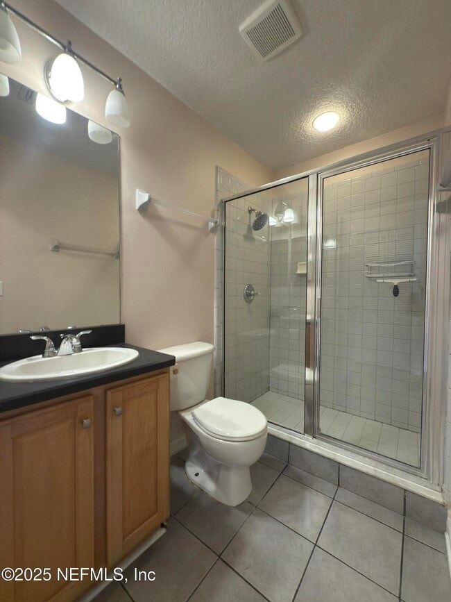 Building Photo - 630 2nd St S