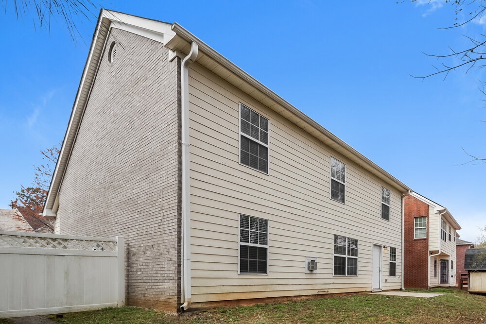 Building Photo - 316 Nunnally Dr