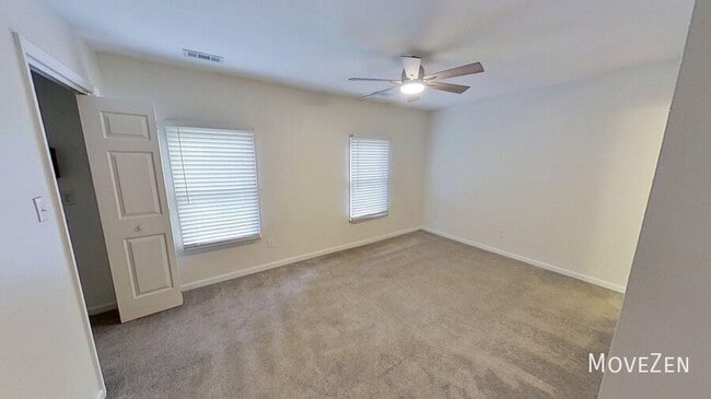 Building Photo - 1608 Township Cir