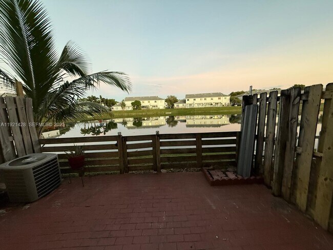 Building Photo - 14111 SW 121st Pl