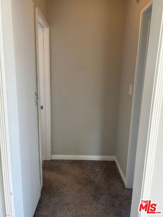 Building Photo - 12003 Louise Ave