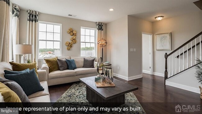 Building Photo - 1503 Hights Farm Rd S