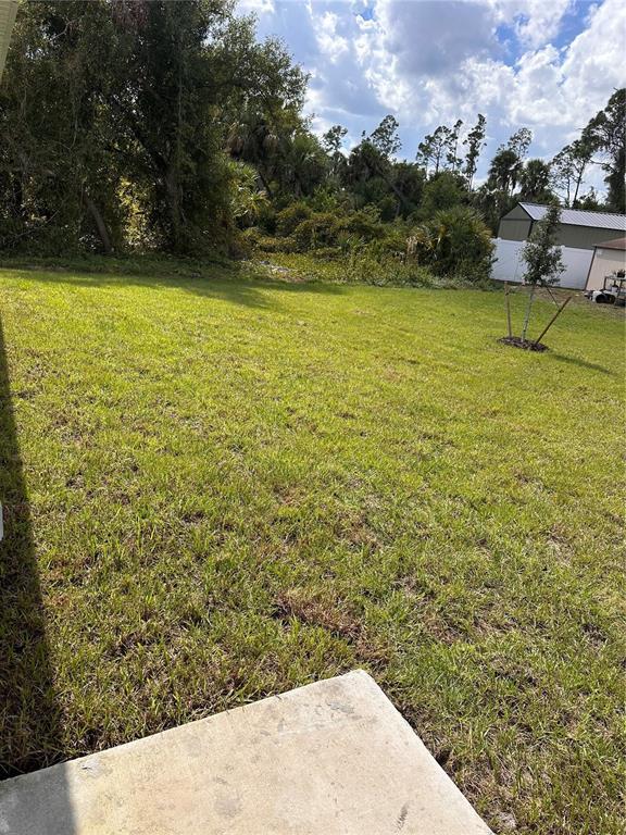 Building Photo - 1641 Nabatoff St