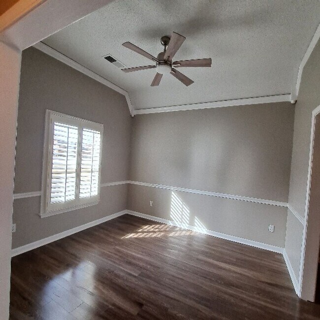 Building Photo - 9152 Bellehurst Cove
