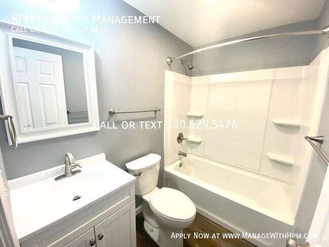 Building Photo - 1021 Pittsburgh Ave NW-