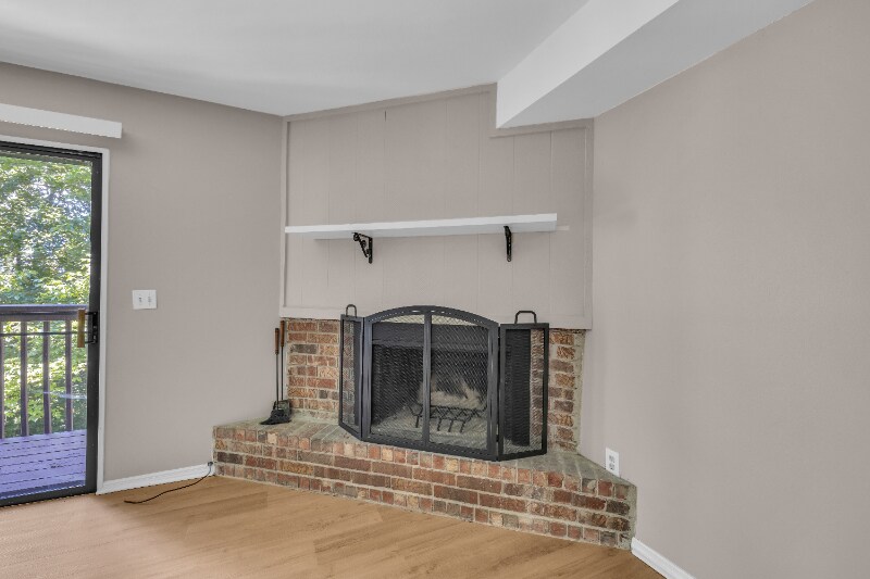 Building Photo - 1046 Shingle Rd