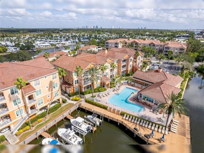 Building Photo - 5000 Culbreath Key Way