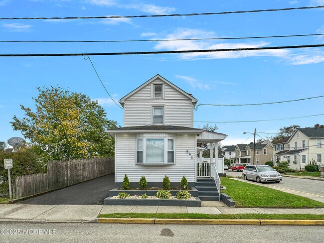 Primary Photo - 543 Springdale Ave