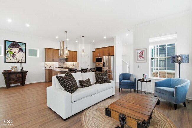 Building Photo - 776 Templeton Dr