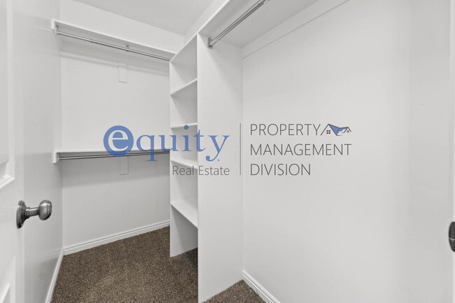 Building Photo - 377 E Newsome Park Ln