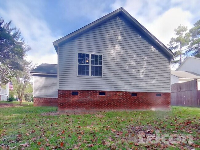 Building Photo - 1003 Cambridge Oaks Dr