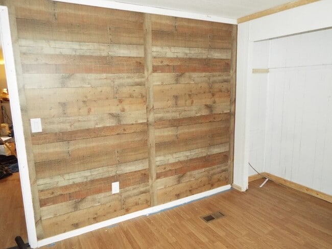 Building Photo - 2bd/2ba mobile home on Little Savannah available for year-long lease May 1st $1450 a month