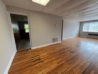 Building Photo - 596 Lowell Ave