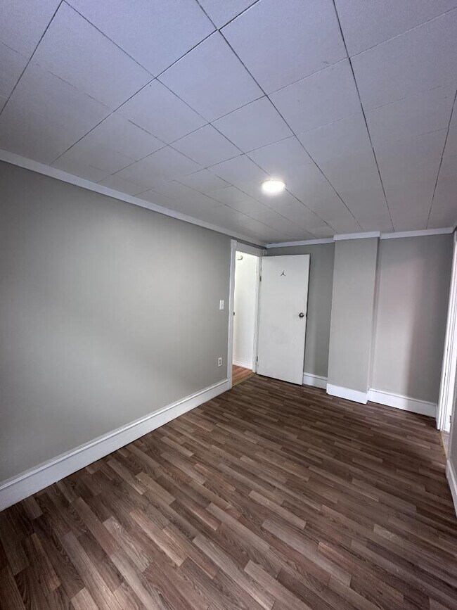 Building Photo - 787 Keating St