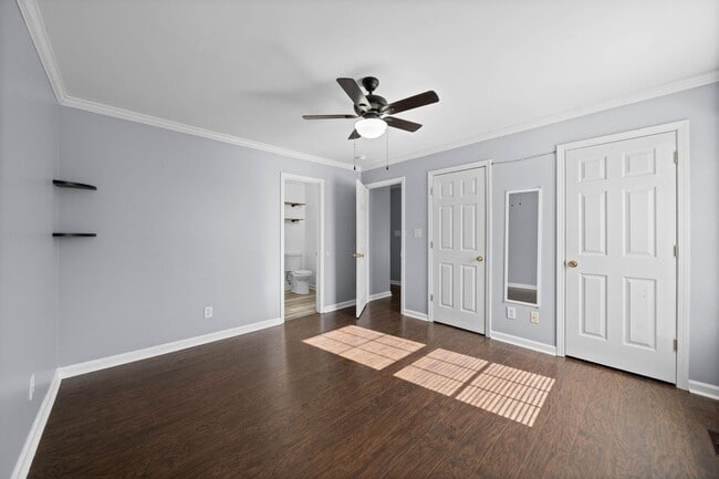 Building Photo - Cute home move in ready in the heart of Oak Grove- close to Fort Campbell and Shopping!