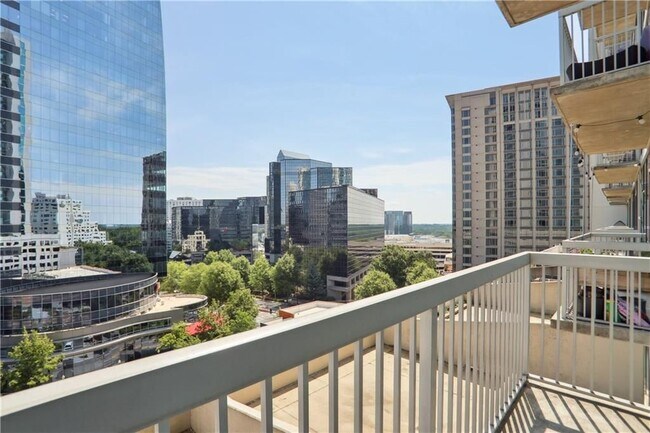 Building Photo - 3324 Peachtree Rd NE