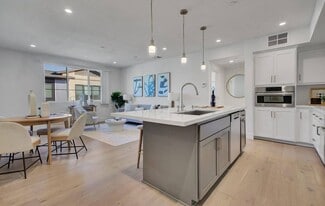Building Photo - 16023 Bartlett Ct