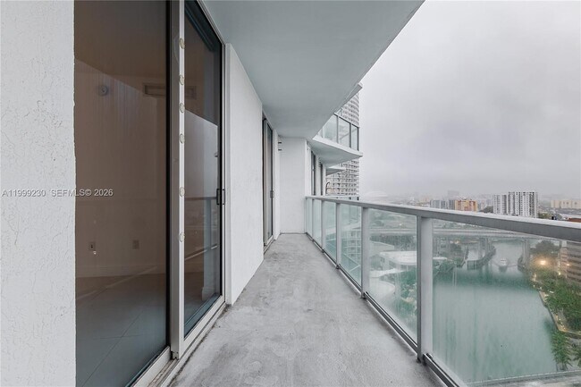 Building Photo - 185 SW 7th St