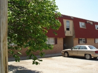 Primary Photo - Greystone Apartments