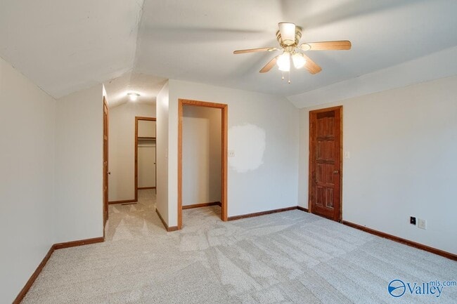 Building Photo - 9020 Mahogany Row SE