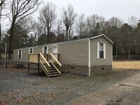 Building Photo - New 2 Bedroom 2 Bath Mobile Home