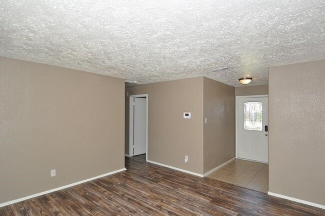 Building Photo - 5418 Heronwood Dr