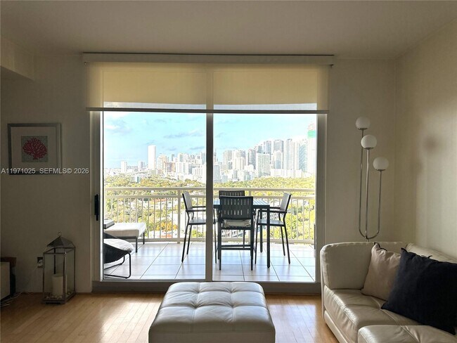 Building Photo - 2475 Brickell Ave