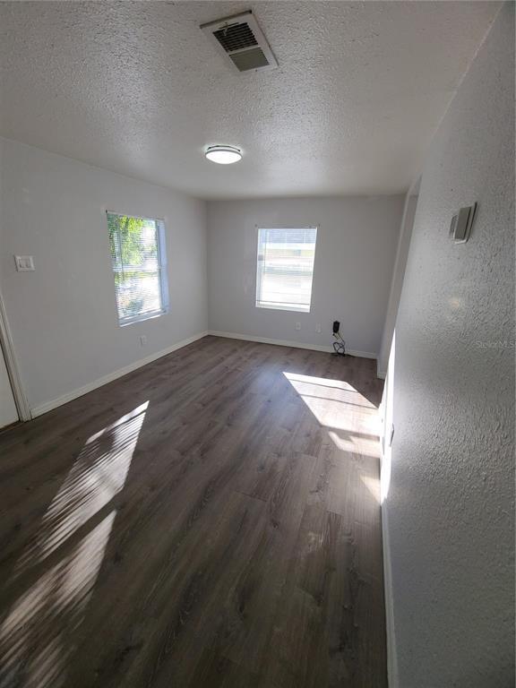 Building Photo - 4214 E Palifox St