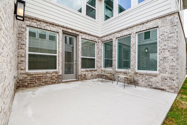 Building Photo - 9606 Starry Eyes Ln