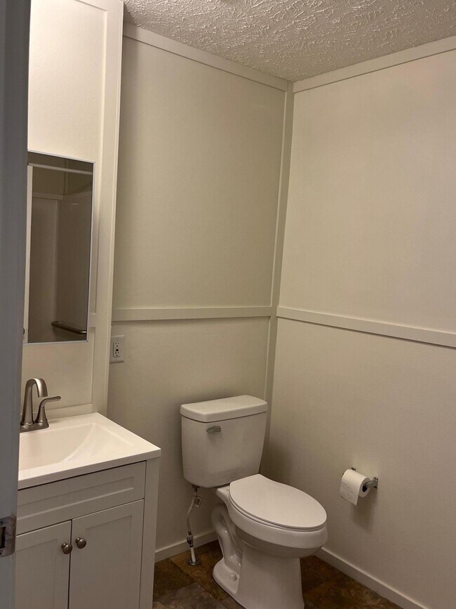 Building Photo - 8945 Timber Ln