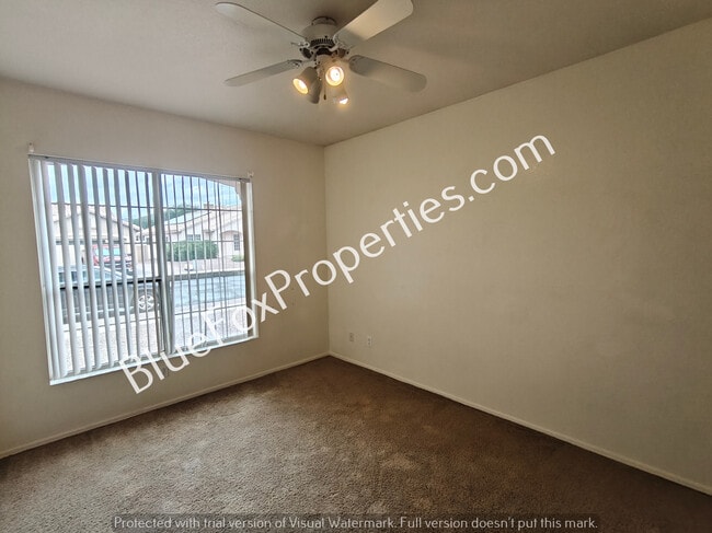 Building Photo - 7600 W Summer Sky Dr