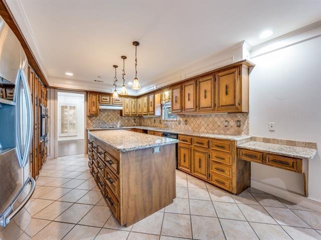 Building Photo - 9141 Loma Vista Dr