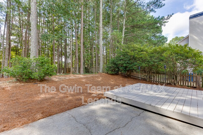 Building Photo - 1795 Lake Heights Cir