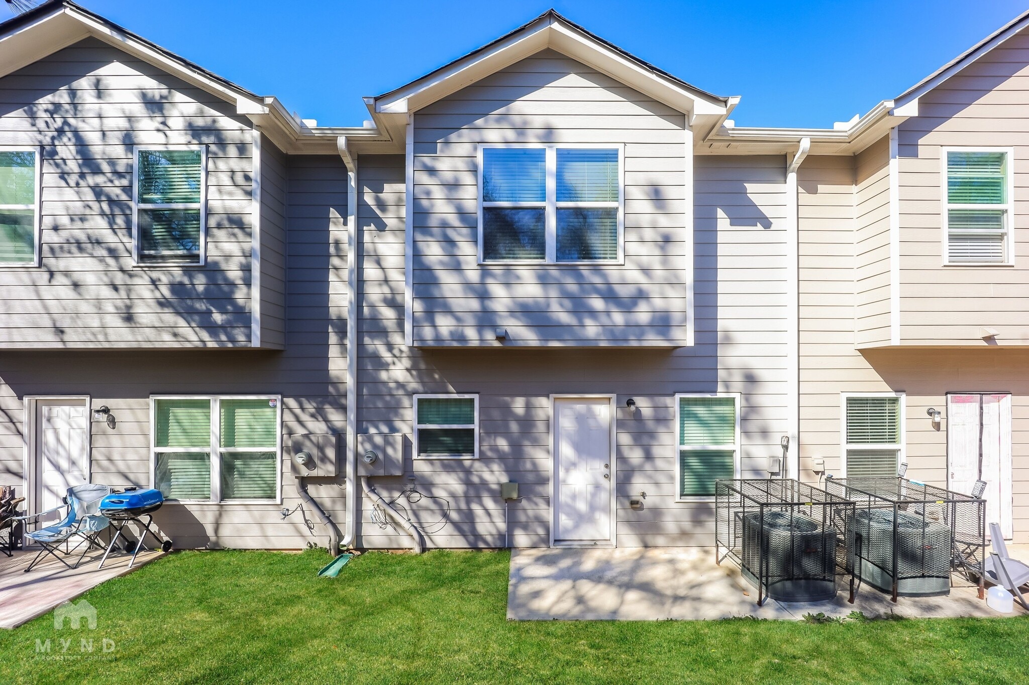 Building Photo - 308 Highwood Ln
