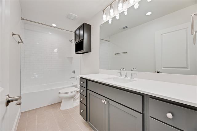 Building Photo - 4404 Rusk Ave